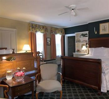 Cuthbert House Hotel Beaufort