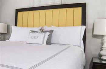 Cuthbert House Inn 2*